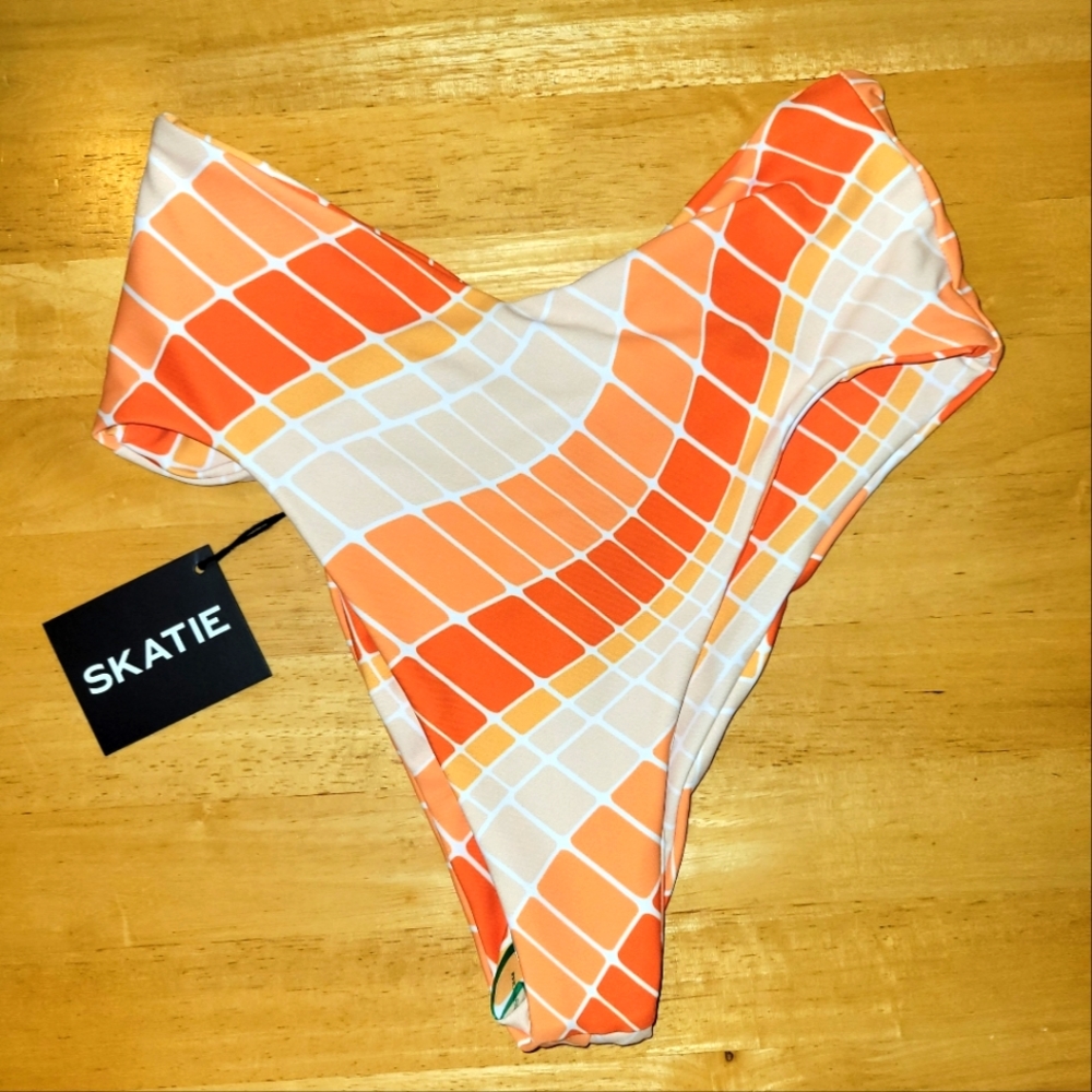 Skatie Swim Bottoms (Melly)